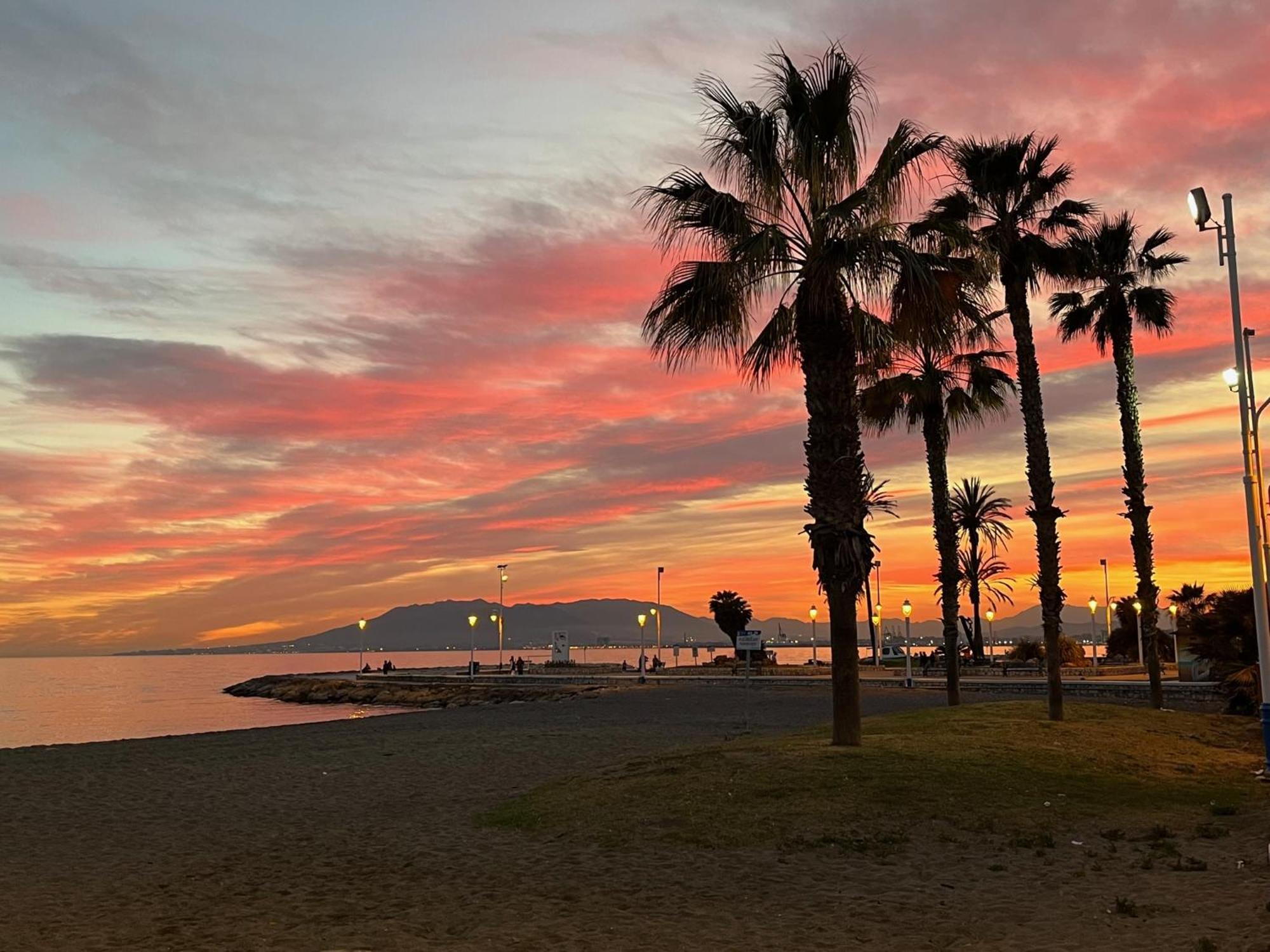Apartamento La Biznaga Malaga Bagian luar foto